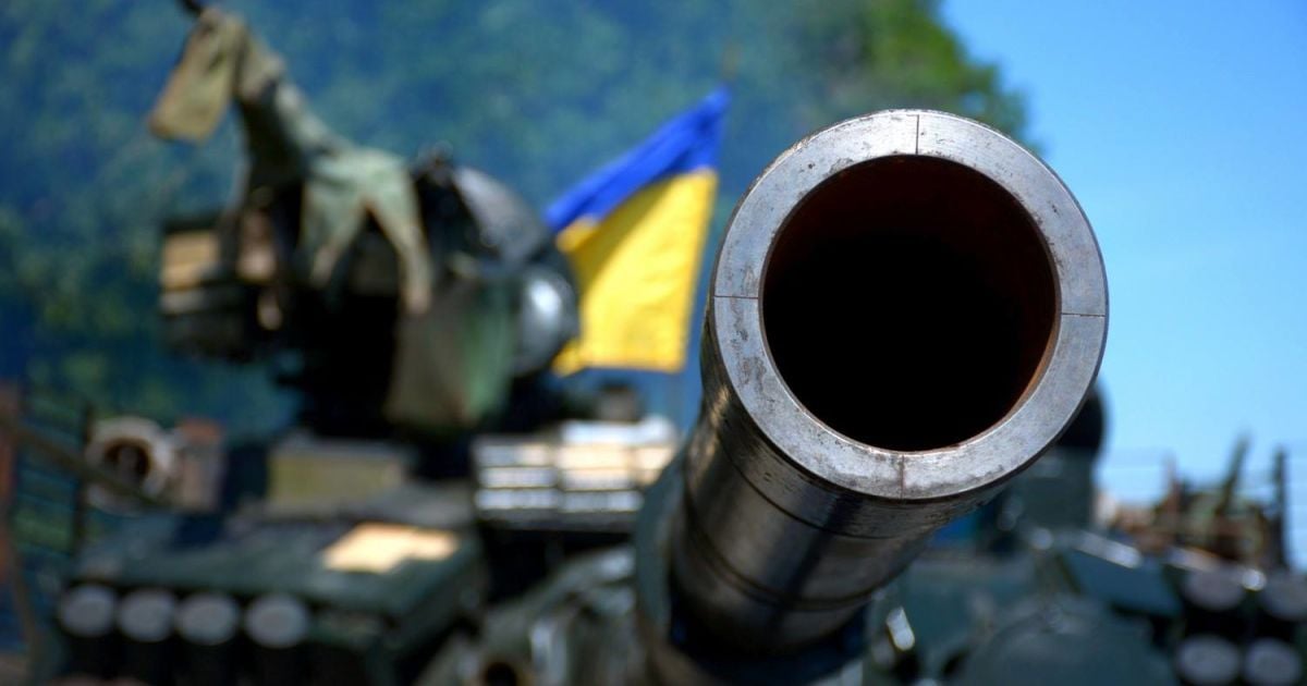Втрати в ООС. На Луганщині повідомили про обстріл бойовиками автівки ЗСУ
