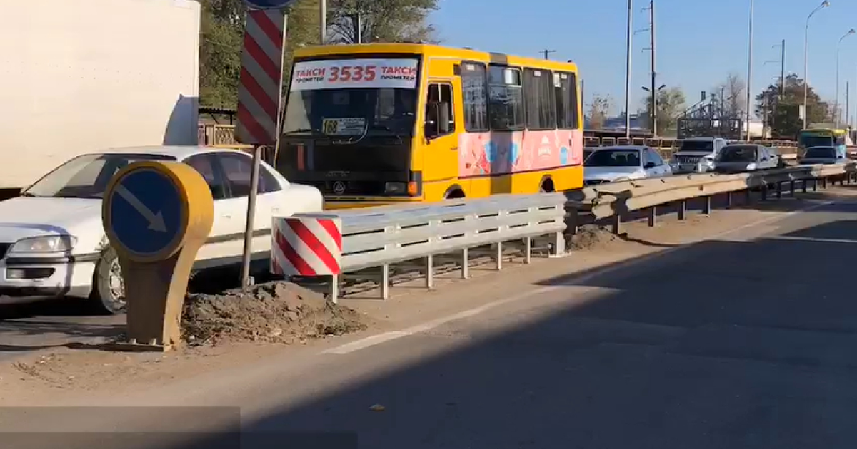 На Одещині відбійник з амортизатором врятував водія від загибелі