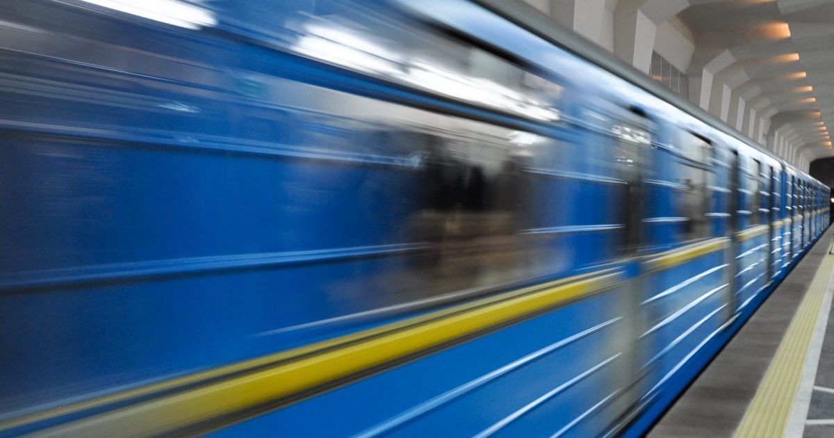 В Киеве остановилась часть одной из веток метрополитена