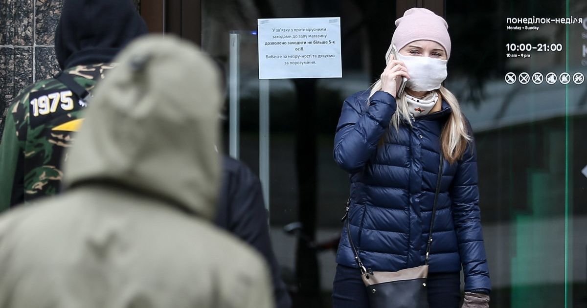 Коронавірус у Києві: захворіло тримісячне маля, три райони є лідерами за захворюваністю