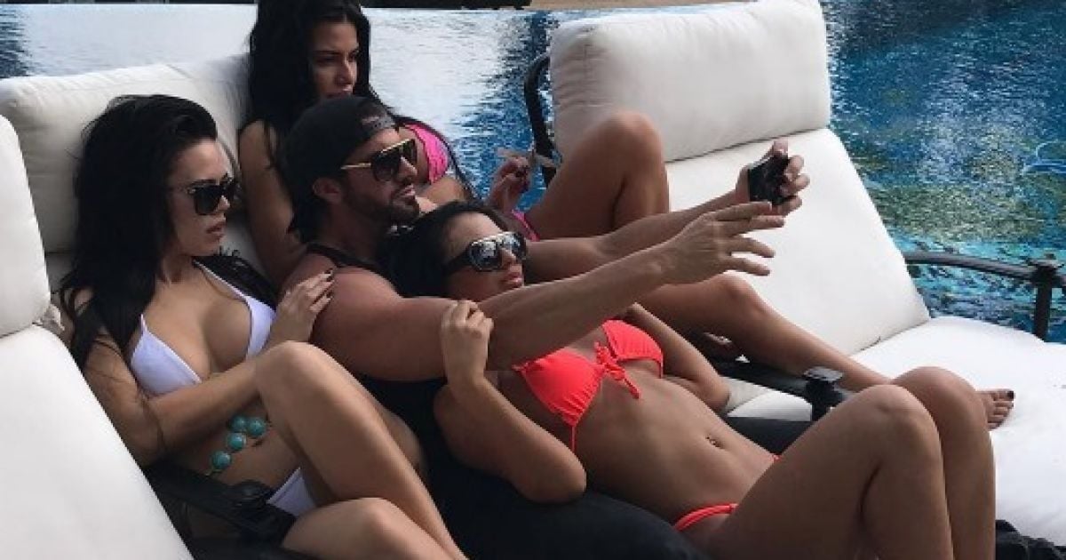 Бастық қалай қол астындағы қызметкеріне құл болды