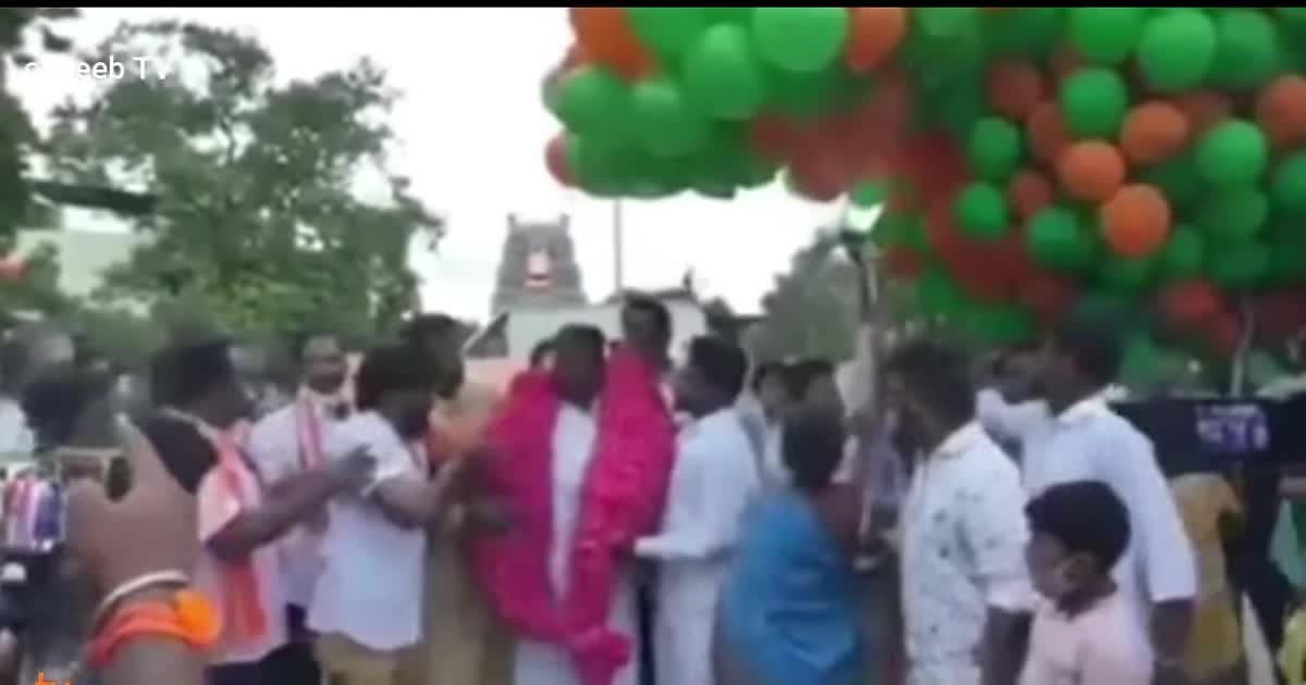 На дні народження прем'єра Індії вибухнули повітряні кульки: в Мережі опублікували відео