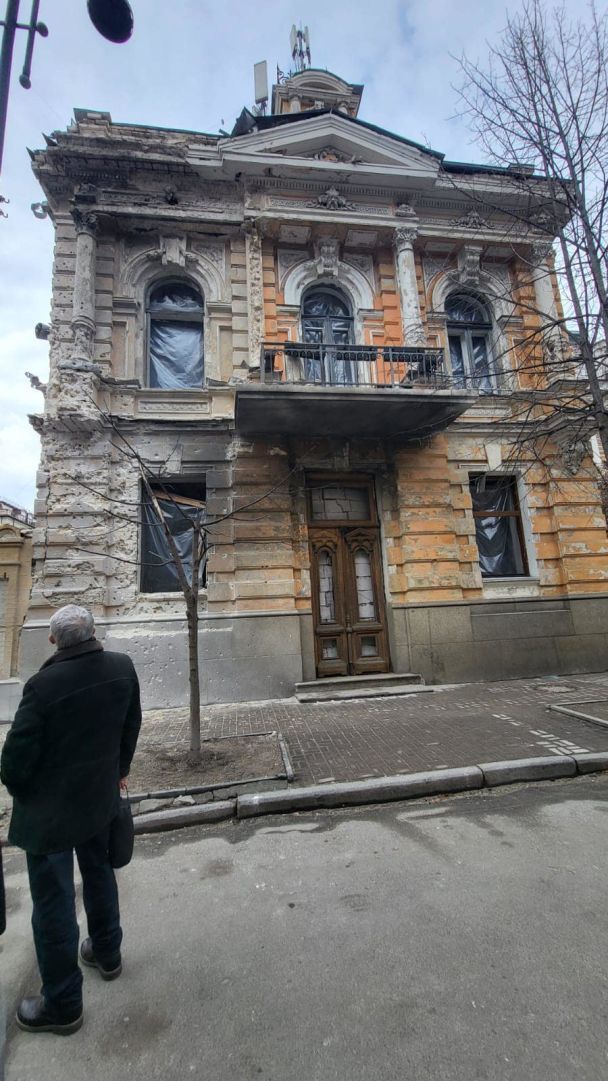 Последствия атаки российских дронов на Киев 1 января / © КГГА