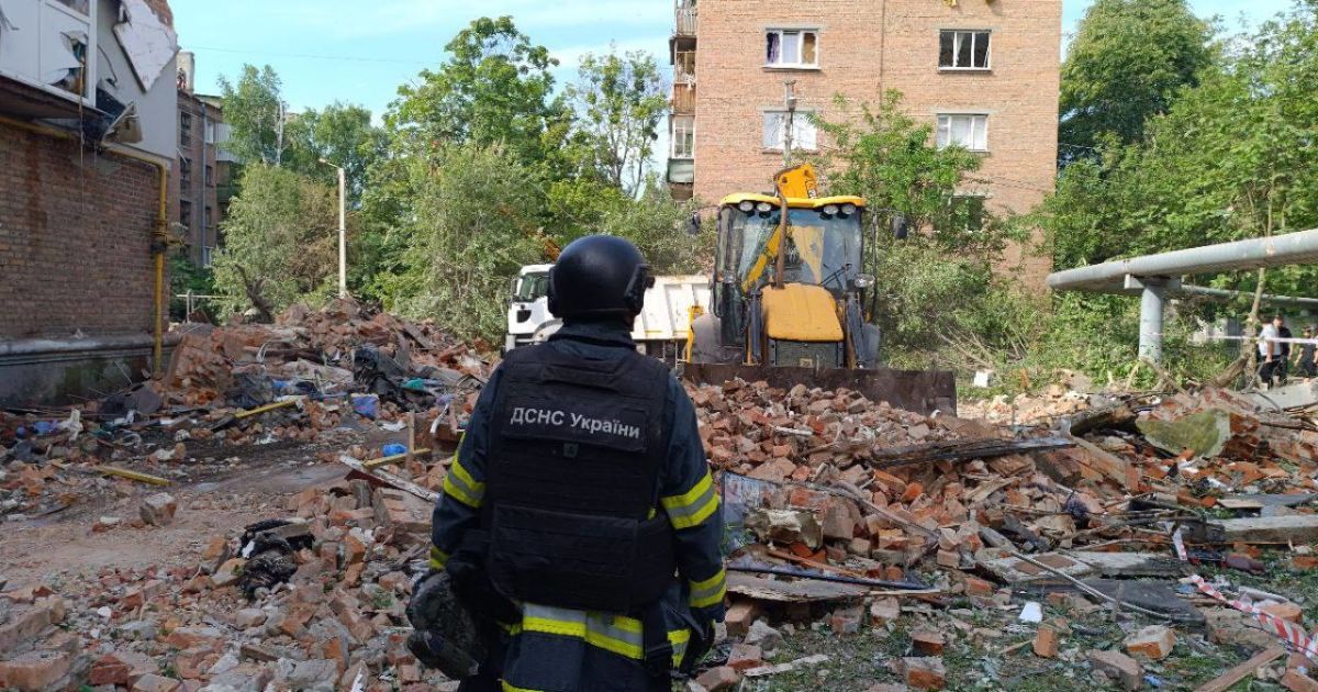 Разрушение в Харькове в результате атаки в ночь на 31 мая