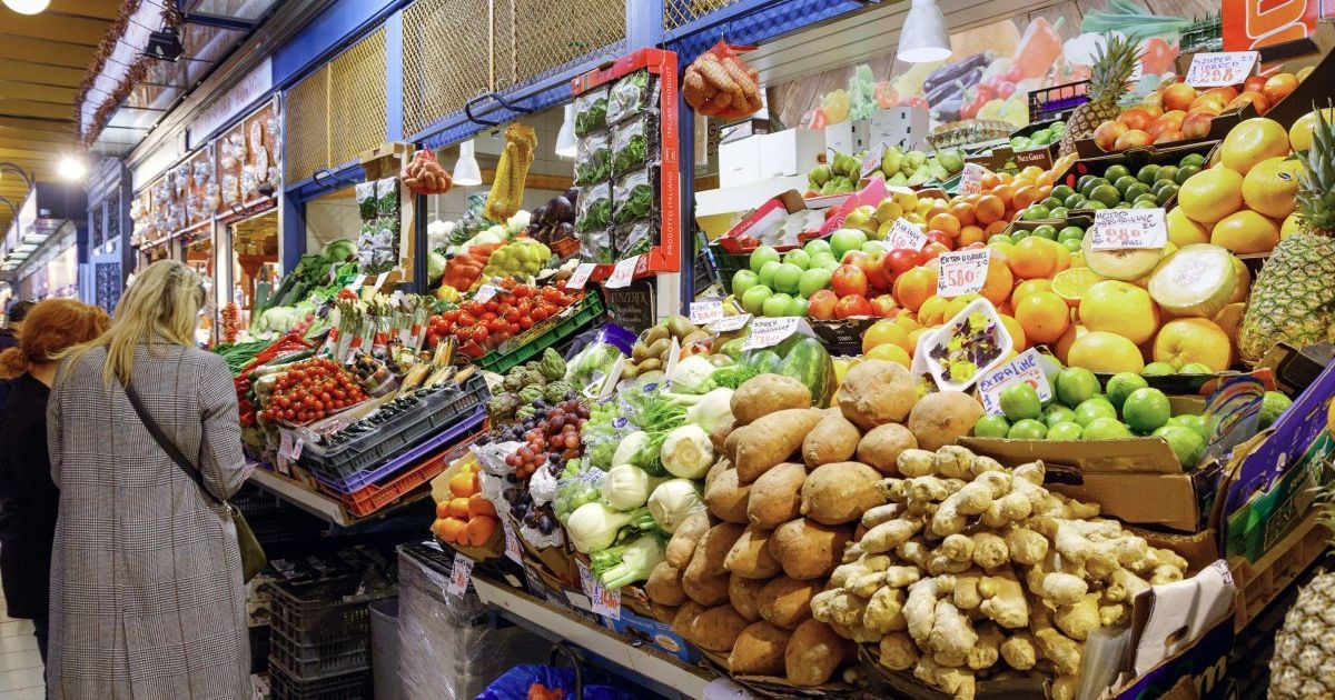 В Киеве открылись уже 10 продовольственных рынков - Кличко