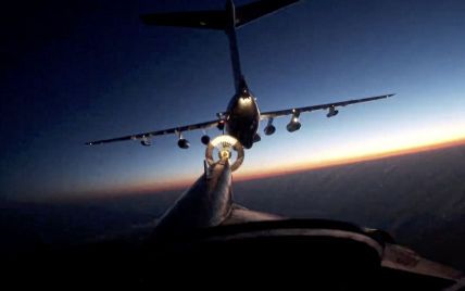 Россия подняла в небо три бомбардировщика Ту-95 — Ким