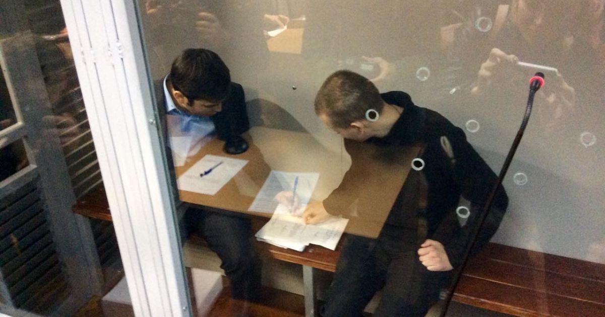 Россияне хотят скорейшего окончания процесса / © Фото Валентины Мудрык/ТСН