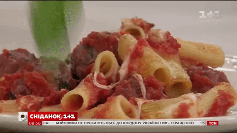 Запеченные макароны с фрикадельками по рецепту Руслана Сеничкина