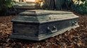 Церква не забороняє неодруженим хлопцям нести тіло померлого