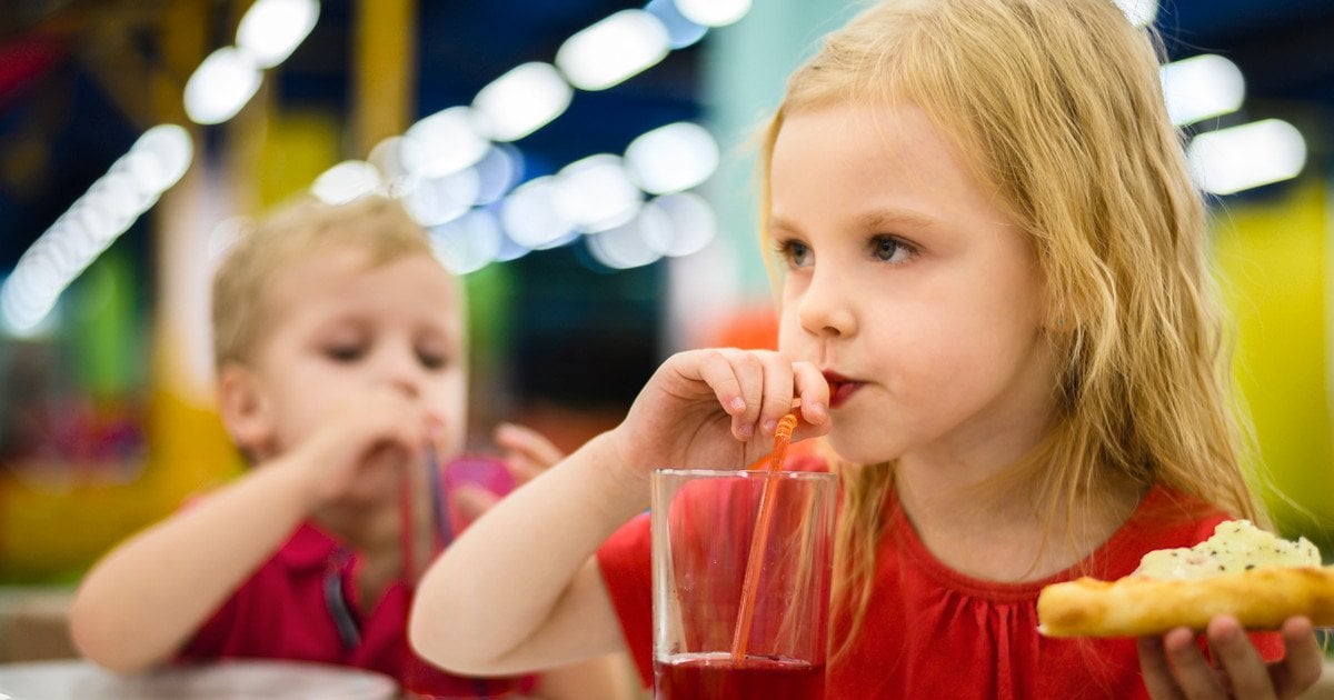 Діти у ресторані