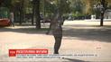 "Война рядом": на улицах Днепра установили металлические фигуры со следами от пуль
