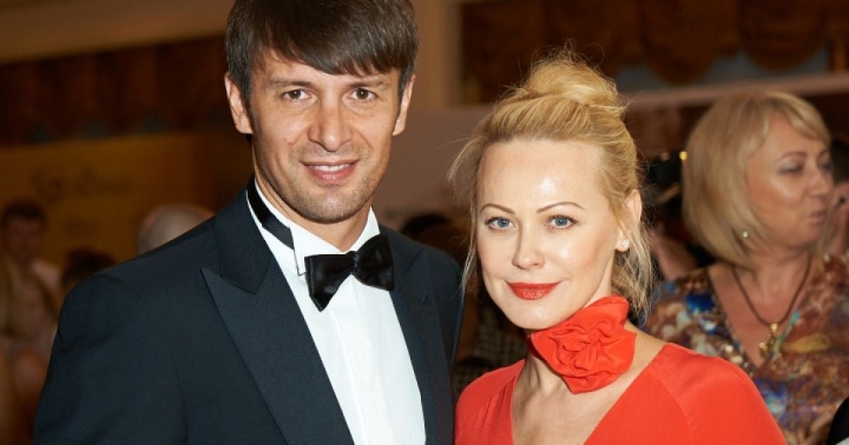 Аленова и Шовковский встретились ради дочери