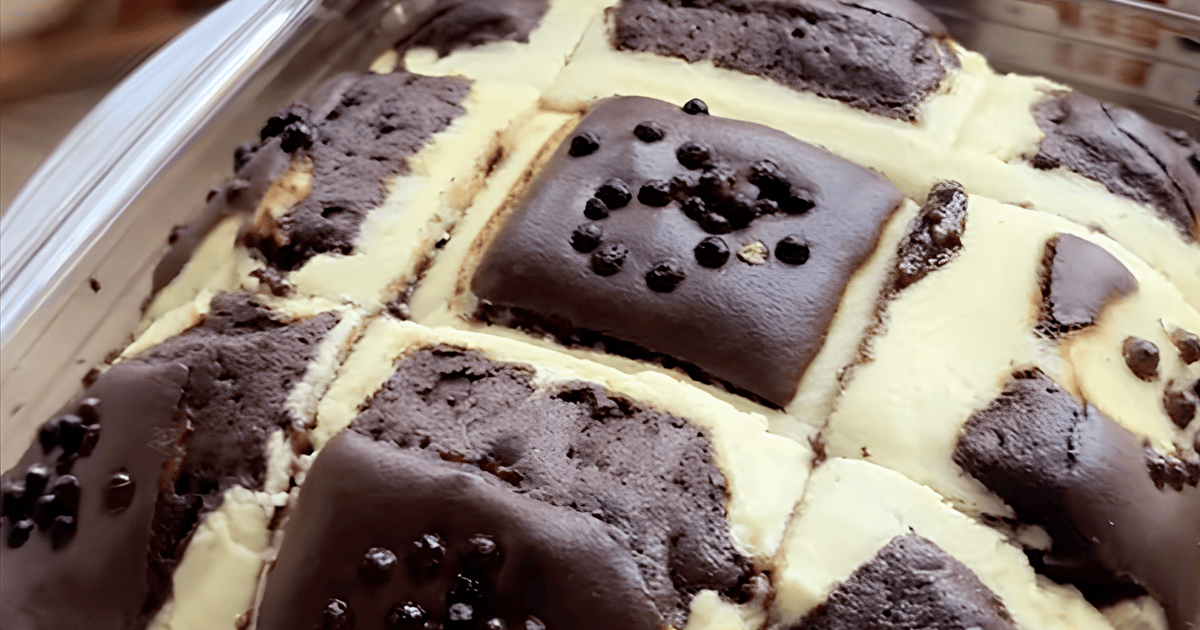 Шоколадно-сирний пиріг tiktok.com_@anastasiiacooking