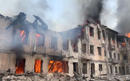 Атака по лікарні Дніпра: все, що відомо про удар, постраждалих та руйнування (фото, відео)