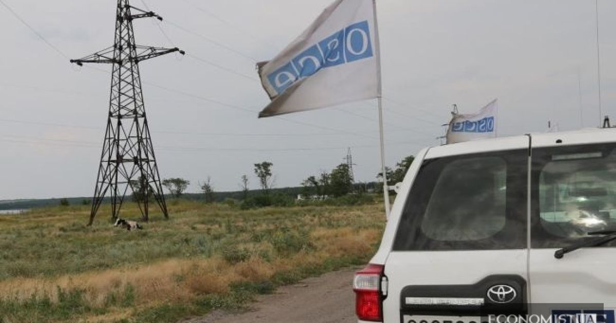 На Донбассе боевики "глушат" беспилотники миссии ОБСЕ и стягивают боевую технику