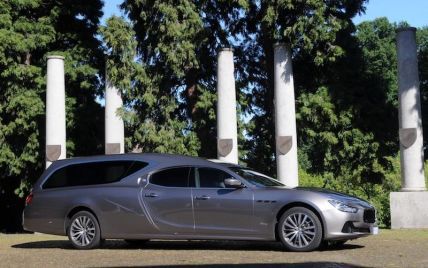 Итальянцы построили элитный катафалк Maserati Ghibli