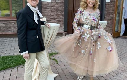 72-річна Алла Пугачова у сукні диснеївської принцеси спантеличила образом