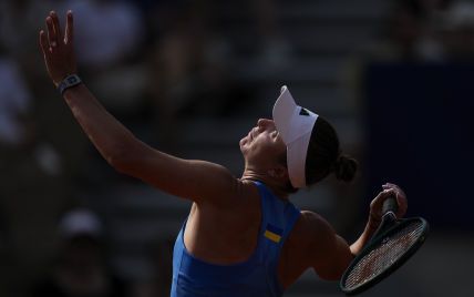 Несмотря на травму: Свитолина одержала волевую победу на старте US Open-2024