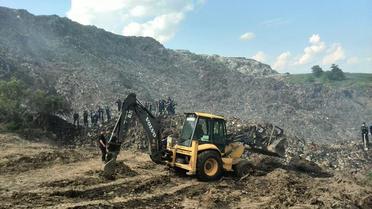 зсув сміттєзвалище_3 / © Facebook/ГУ ГСЧС Украины во Львовской области