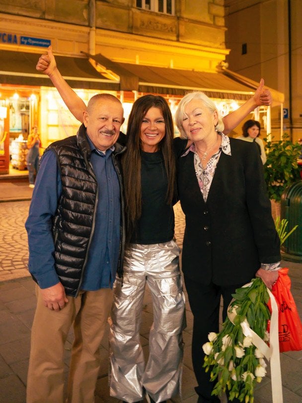 Руслана Лижичко з батьками / © instagram.com/ruslana.lyzhychko