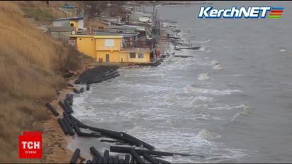 Керченскую переправу развалил шторм