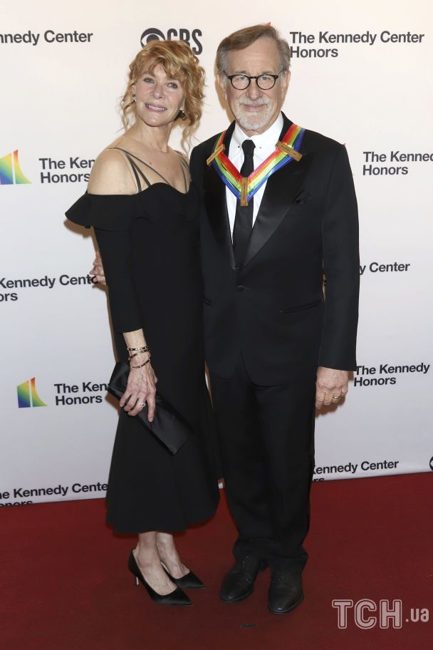 Стивен Спилберг с женой Кейт Кэпшоу / © Associated Press