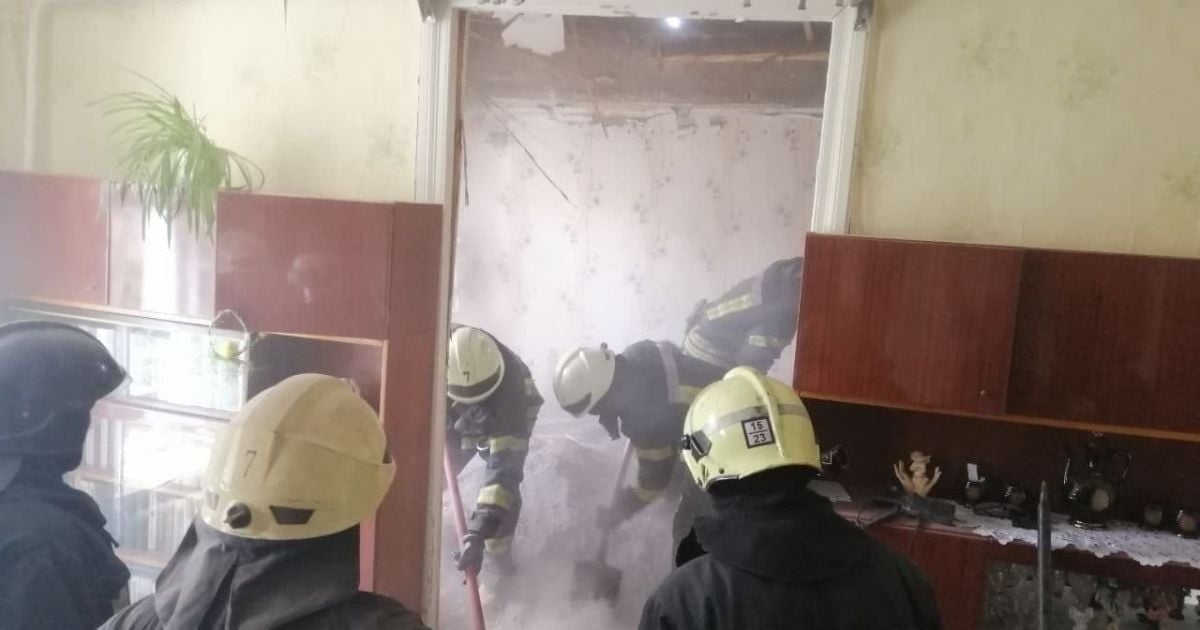У будинку в Одесі обвалилася стеля: загинула жінка