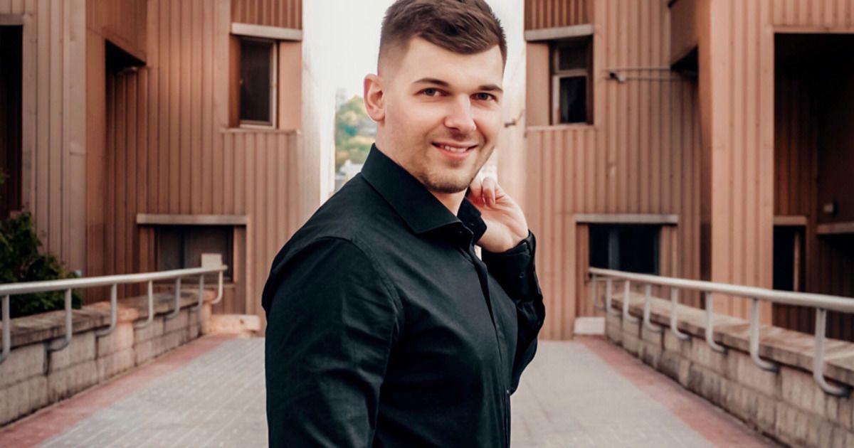 Хто такий Михайло Хомич: огляд курсу по товарному бізнесу та відгуки