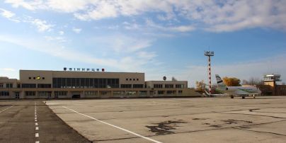 Кабмин разрешил ввозить наркотики и ядерные материалы через аэропорт "Винница"