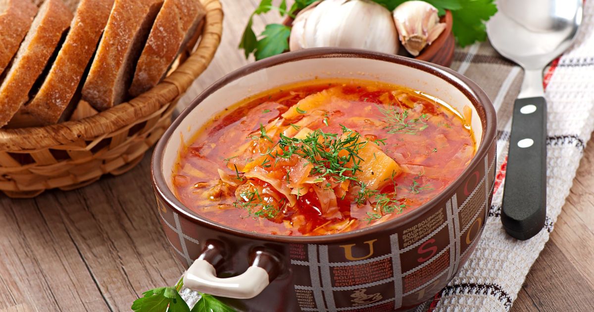 Скільки часу можна зберігати борщ