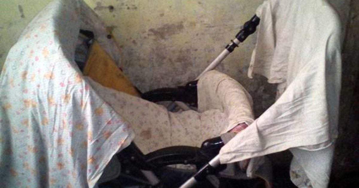 У Покровську поліцейські доправили до лікарні двомісячну дитину із пневмонією, яку покинула горе-матір