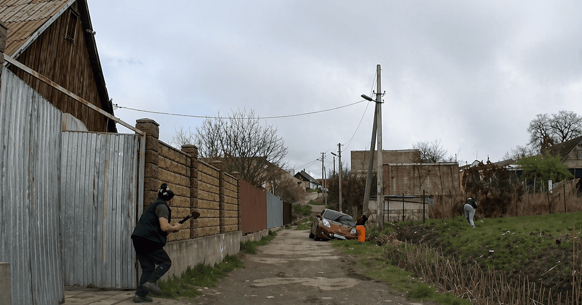 Нападение с топором на патрульных в Запорожье