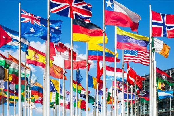 Які нації виявилися найбільш егоцентричними: дослідження нарцисизму серед країн світу