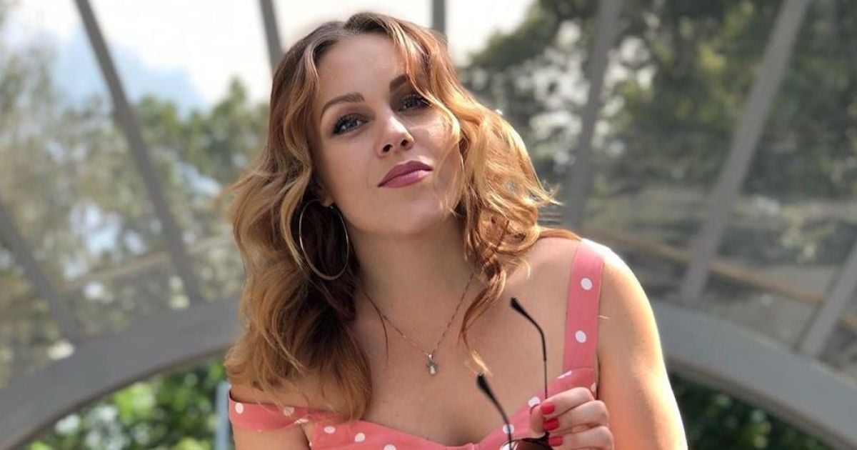 Втретє вагітна Alyosha присвятила ніжну колискову своїй донечці