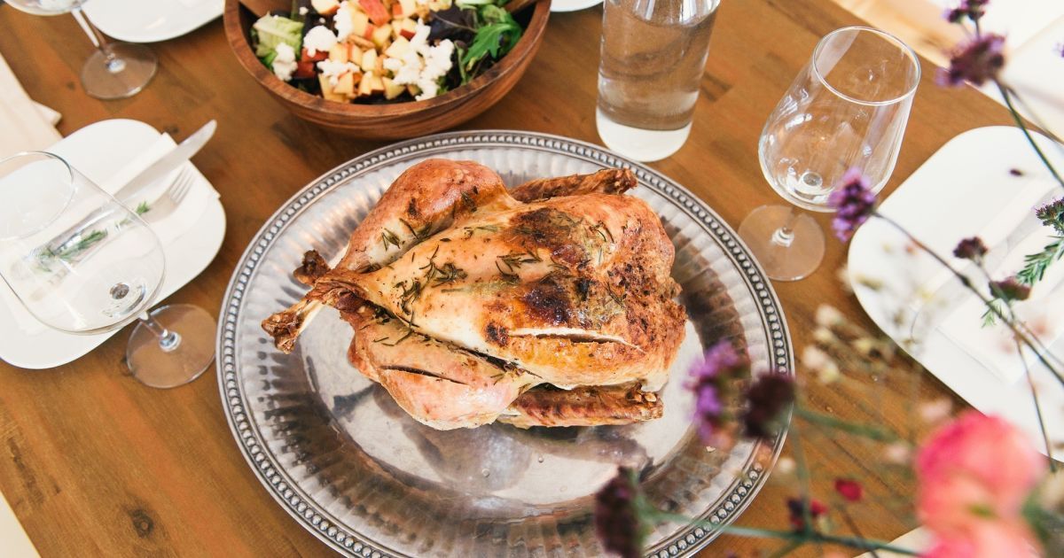 Новий рік 2016: у скільки українцям обійдеться мінімальна святкова вечеря. Інфографіка