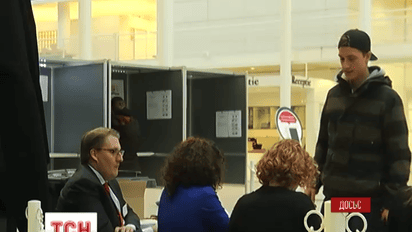 Нидерланды будут рассматривать результаты референдума до осени