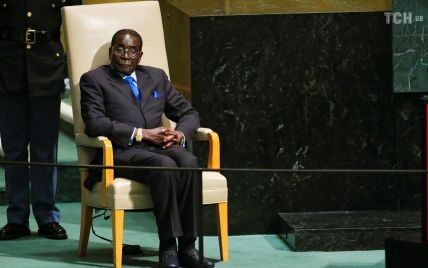 У Зімбабве помер ексдиктатор Роберт Мугабе