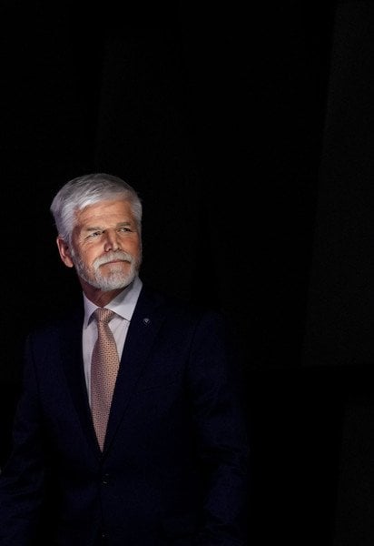 Петр Павел.