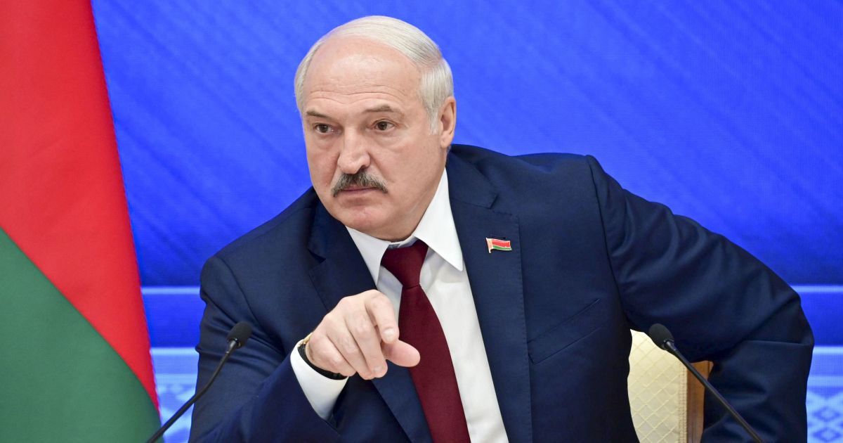 Лукашенко заявив про ймовірність проведення дострокових президентських виборів у Білорусі
