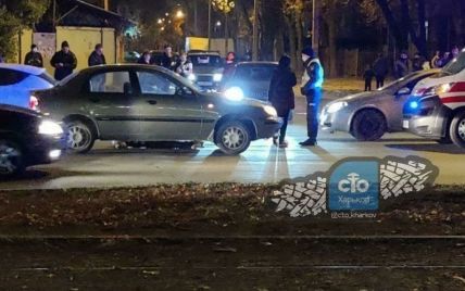 В Харькове снова произошло смертельное ДТП с Infiniti на том же месте: погибла женщина