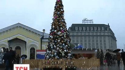 На Почтовой площади в Киеве открылась новогодне-рождественская ярмарка