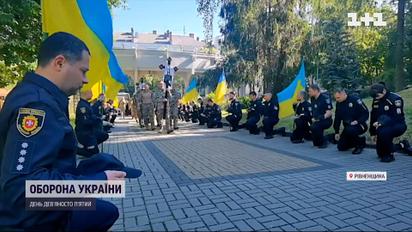 В Ровно сотни людей простились с погибшими КОРДовцами