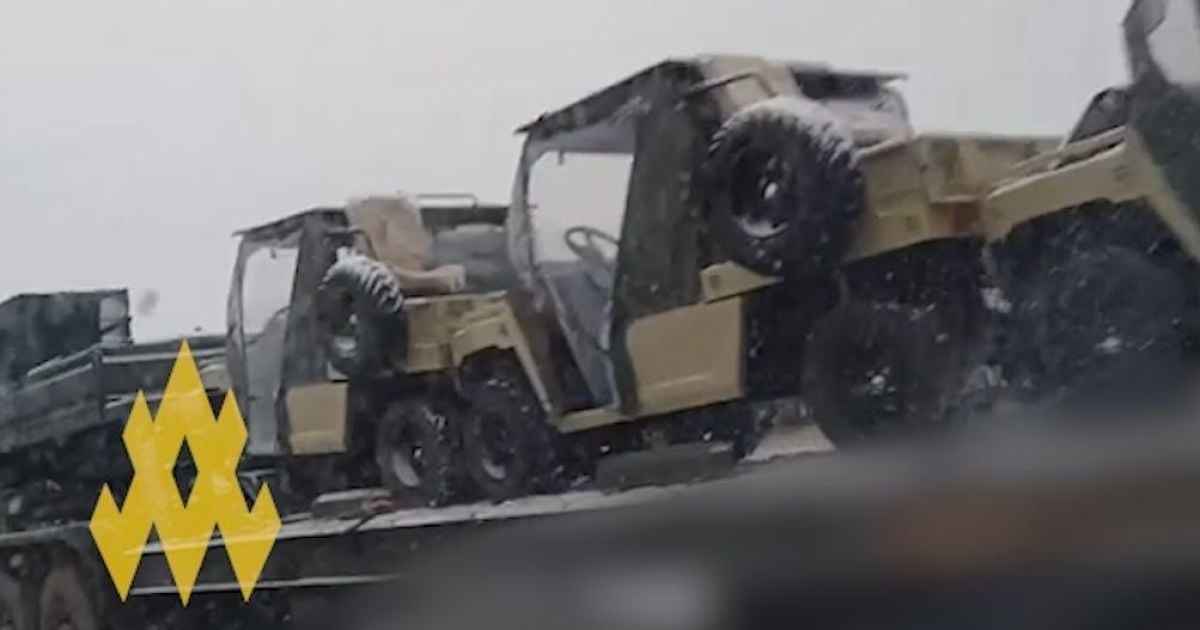 Росіяни перекидають у напрямку Курська китайські багі