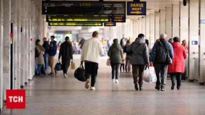 Дефіцит квитків на потяги Укрзалізниці створювали штучно!