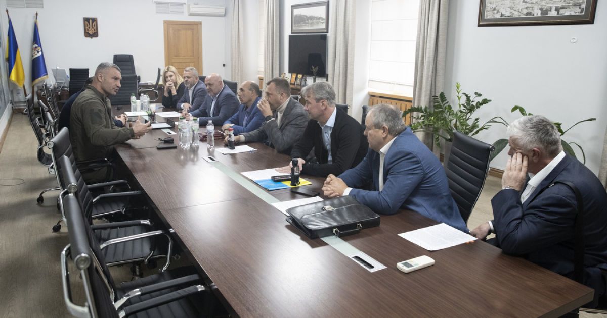 Киев поддержит финансово громады области, которые помогли столице выстоять перед российскими захватчиками - Кличко