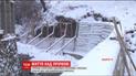 На Закарпатті жителі села бояться чергової стихії, від якої можуть звалитись у прірву