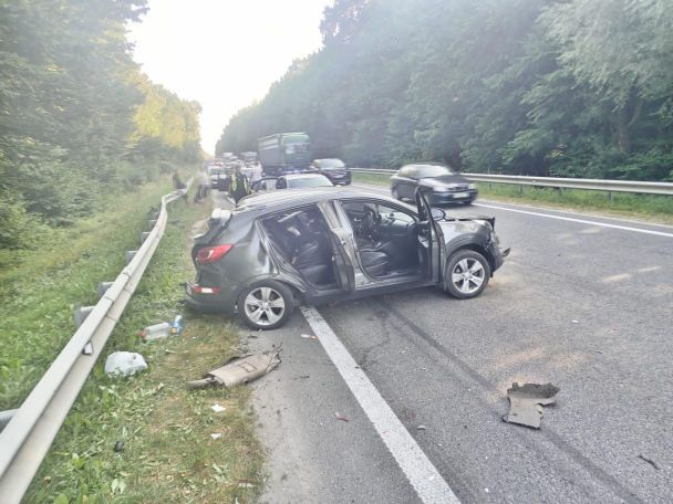 Аварія, в яку потрапив нардеп Олександр Копиленко / © Поліція Львівської області