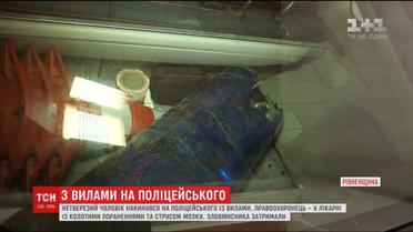 На Рівненщині селянин з вилами напав на копів