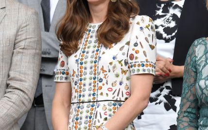 Герцогиня Кембриджская пришла на финал Уимблдона в дорогом платье от Alexander McQueen