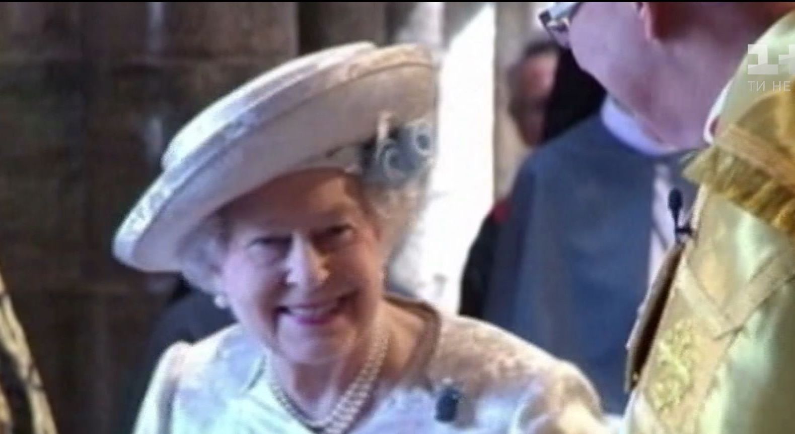 Королева Елизавета II отмечает годовщину восшествия на престол